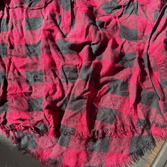 rails red and black pullover with raw hemline size s - Picture 3 of 4